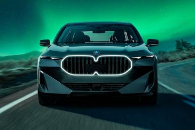 Lộ diện phần đầu xe BMW 7-Series 2022 với một điểm đáng chú ý