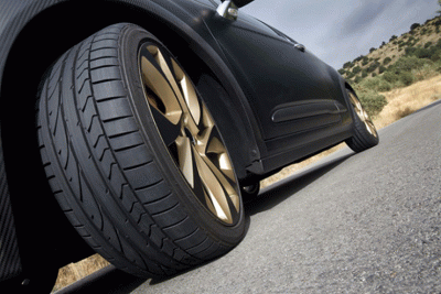 4 dấu hiệu nhận biết lốp xe hơi không cân bằng