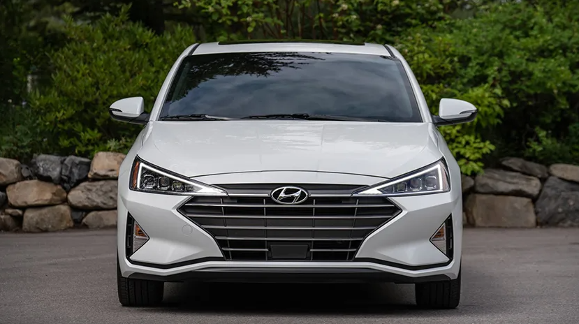 Hình ảnh đầu xe Hyundai Elantra