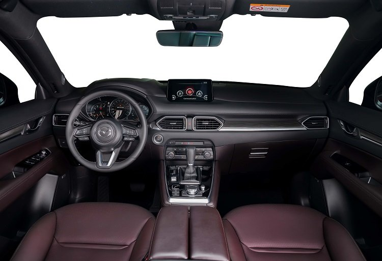 Thiết kế nội thất Mazda CX-8 2023 cũng không có quá nhiều sự thay đổi