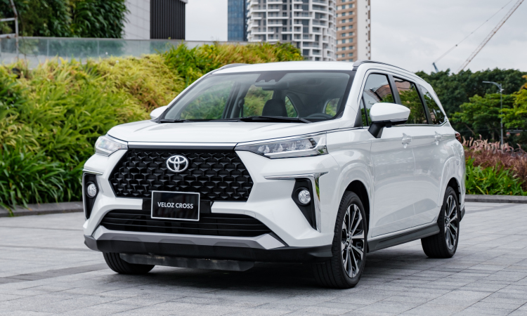 Giới thiệu những ưu và nhược điểm Toyota Veloz Cross 2022
